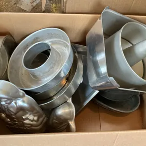 Metal Baking Molds