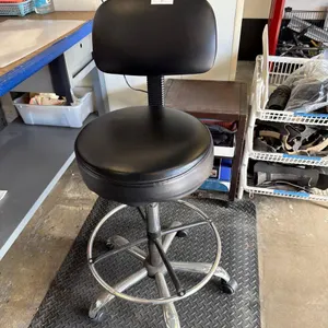BLACK WITH FIVE STAR BASE SHOP STOOL