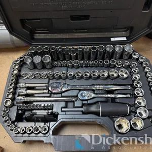 HUSKY SAE & METRIC TOOL SET IN CASE