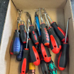ASSORTED HANDLED HOOKS LOT