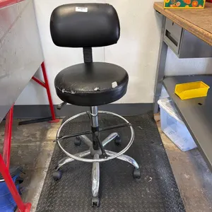 BLACK FIVE STAR BASE SHOP STOOL