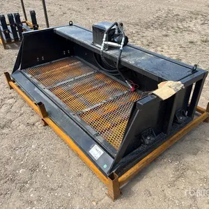2026 GIYI GY-VB79 79 in Vibrating Skid Steer Screening Bucket (Unused)