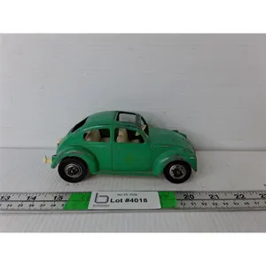 Vintage Die Cast 1:24 Scale Model Beetle