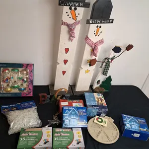 Assorted Christmas Decor