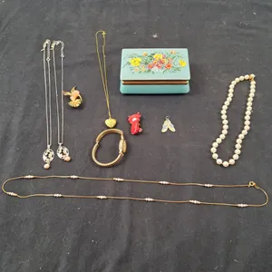 Women's Fashion Jewellery & Jewellery Box