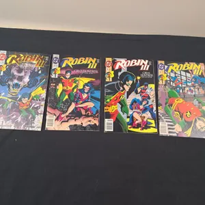 DC Robin III Comics