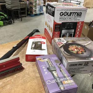 Gourmia Air Fryer, Wok, Curling Iron, Heating Pad & Snow Brush
 UNRESERVED