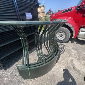 Circular Funnel Feeder (5' Tall)
 UNRESERVED