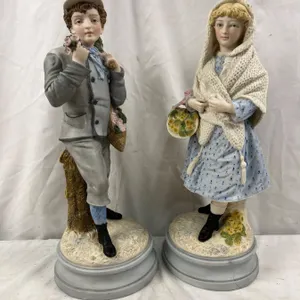Ceramic Country Figurines
