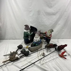 Gnome & Garden Decor
