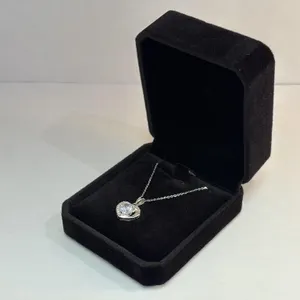New 925S 1.5 Ct Simulated Diamond Heart Necklace