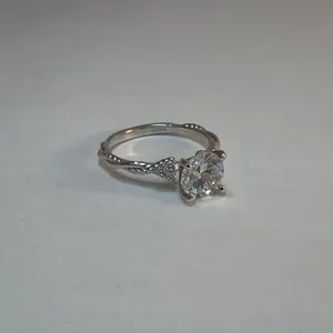 New 925S 1.5 Carat Simulated Diamond Twist Ring