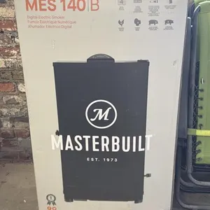 Master Built MES 140 B Smoker with Box