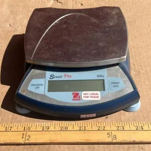 Battery Operated Weigh Scale. #LYS