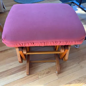 Oak Glider Rocker With Ottoman