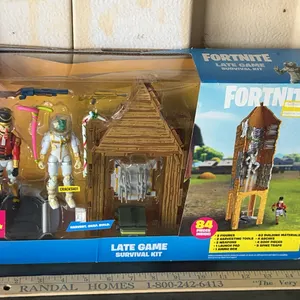 2019 Fortnite Late Game Survival Kit, Box Is Opened Looks To Have All Pieces