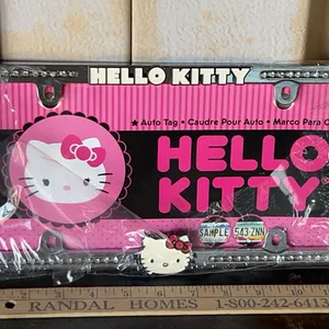 Hello Kitty Auto Tag