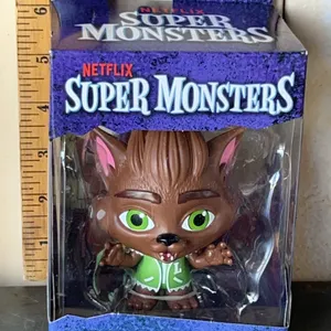 Playskool Netflix Super Monsters Lobo Howler