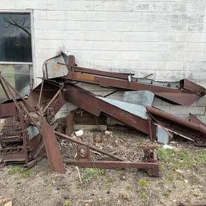 Bell City Mounted Corn Picker