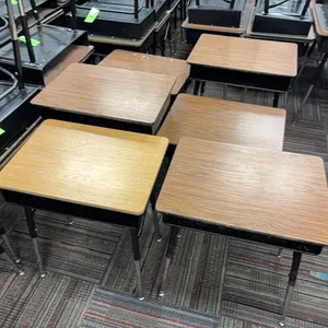 6 - Student Desks