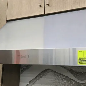 2022 Signature Kitchen Suite SKSPH3602S 36" range hood. Features a stainless steel finish, baffle filters, and touch controls. S/N: 206CNXM01226. Elec