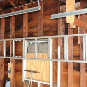16 Foot Extension Ladder