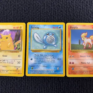 1999 Pokemon Base set #58 Pikachu; #59 Poliwag; # 60 Ponyta