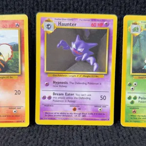 1999 Pokemon Base set #28 Growlithe; #29 Haunter; #30 Ivysaur