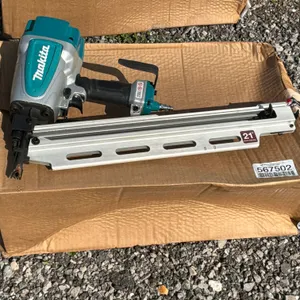 MAKITA AN924 3-1/2" FRAMING NAILER