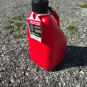 UNUSED 5.5 GAL UTILITY JUG
