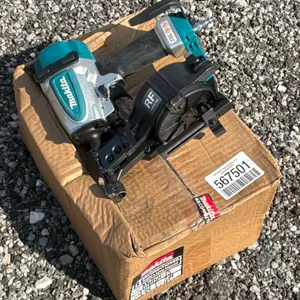 MAKITA AN454 1-3/4" ROOFING COIL NAILER