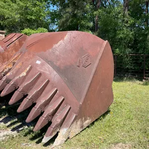 HENSLEY ADCO 92 IN. BUCKET TO FIT PC-1000