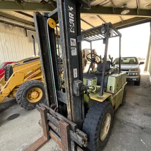 CLARK C500 YS80 7325 LB CUSHION TIRE FORKLIFT SN: Y68501286396