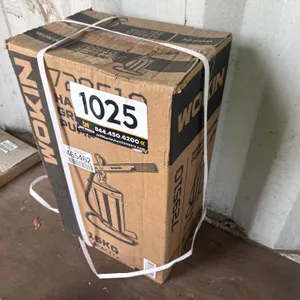 UNUSED WOKIN GREASE PUMP, 16KG CAPACITY