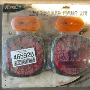 UNUSED TRAILER TAIL LIGHT KIT