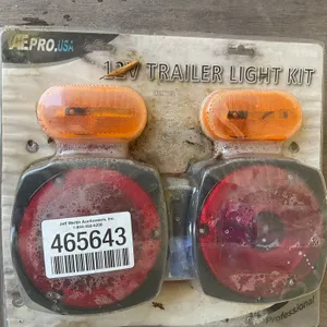 UNUSED TRAILER TAIL LIGHT KIT