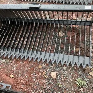 UNUSED KC 72 INCH SKELETON BUCKET