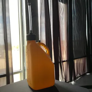 UNUSED 5.5 GALLON FUEL JUG