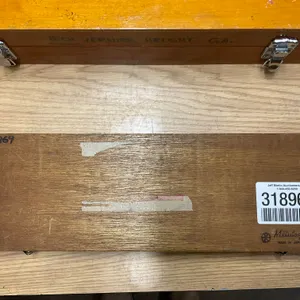 MITUTOYO VERNIER CALIPER, W/ CASE