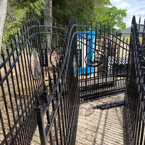 SET OF GATES WITH DEER DESIGN