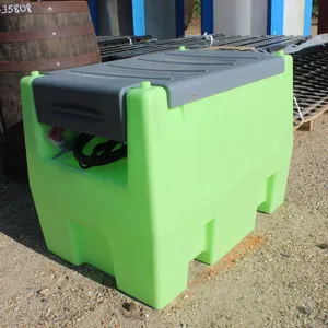 PLASTIC FUEL TANK WITH PUMP