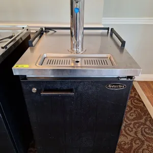 Beverage Air Kegerator/Beer Tap on Wheels, Model: BM23-B, 115V, 24"x27"x37"