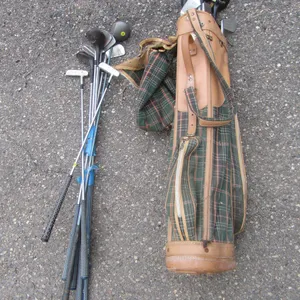 Vintage Wilson Golf Bag Full Of Assorted Golf Clubs