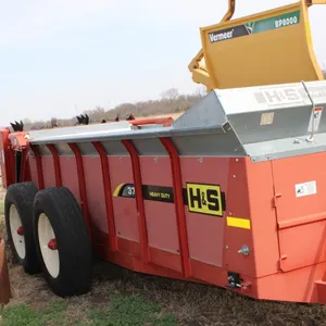 2016 H & S Heavy Duty MS 370 Dry Manure Spreader