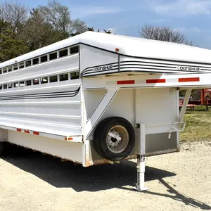 2014 Donahue 24 Ft Livestock Trailer