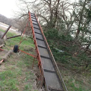 Mobile Bale Hay Elevator