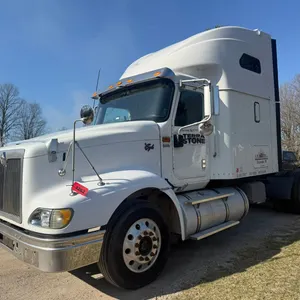 2004 International 9400i 6x4  Sleeper Cab Truck Tractor
