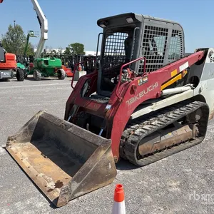 2016 Takeuchi TL12 Compact Track Loader