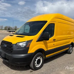 2019 Ford Transit 250 Cargo Van