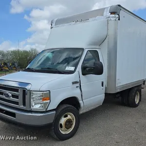 2016 Supreme Corporation Ford E350 Super Duty delivery van